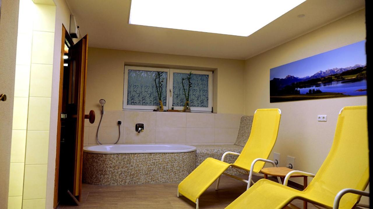 Allgaeu Ferienhaus Strobel Rosshaupten Bagian luar foto